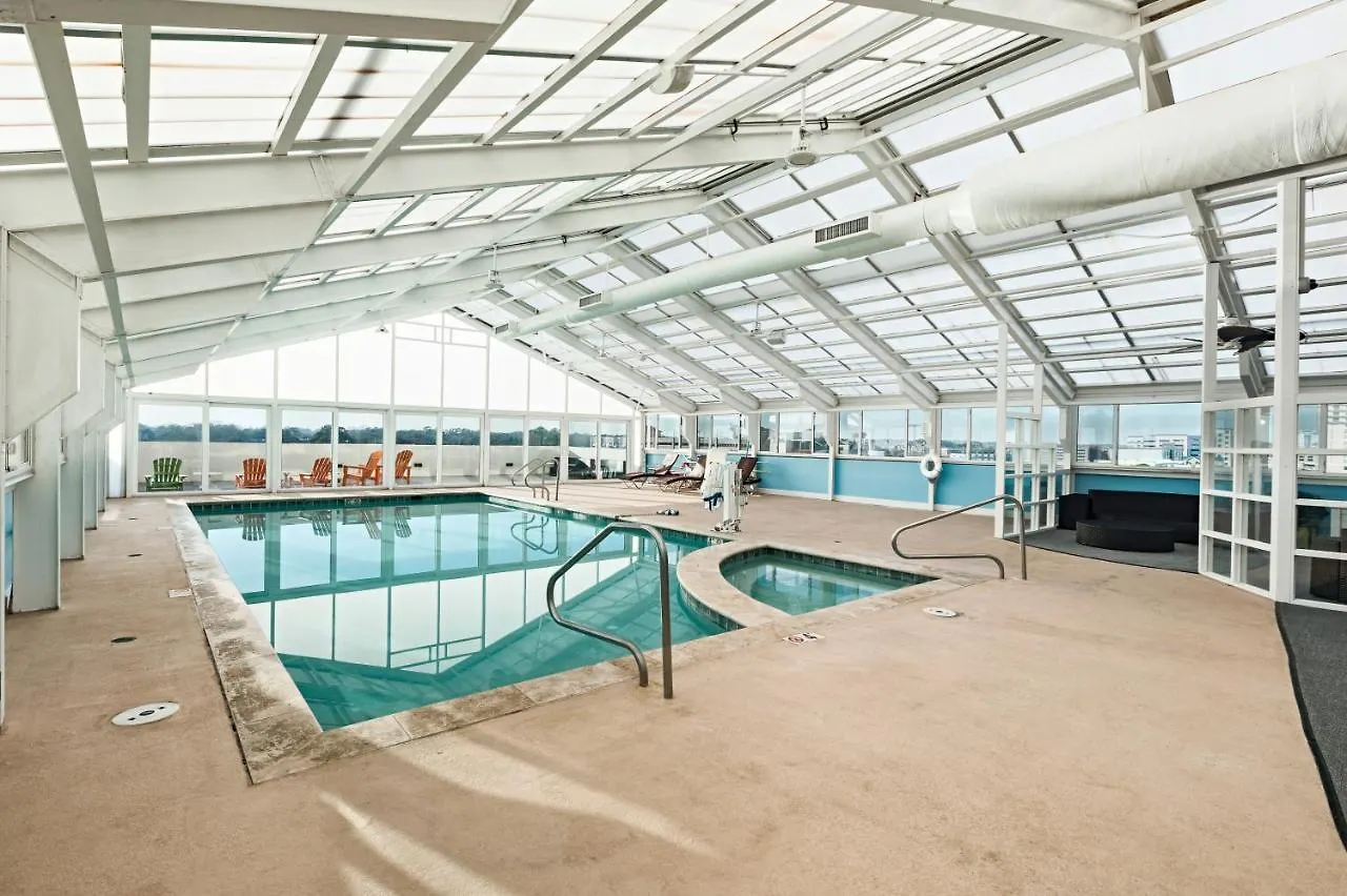 Ocean Sands Resort, Oceanfront, Virginia Beach By Vacatia Resort