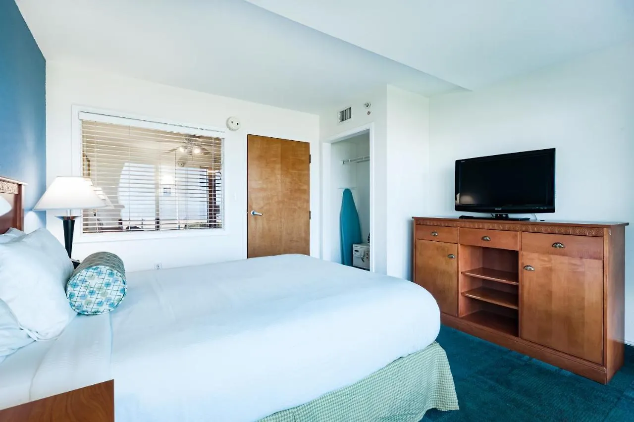 Ocean Sands Resort, Oceanfront, Virginia Beach By Vacatia