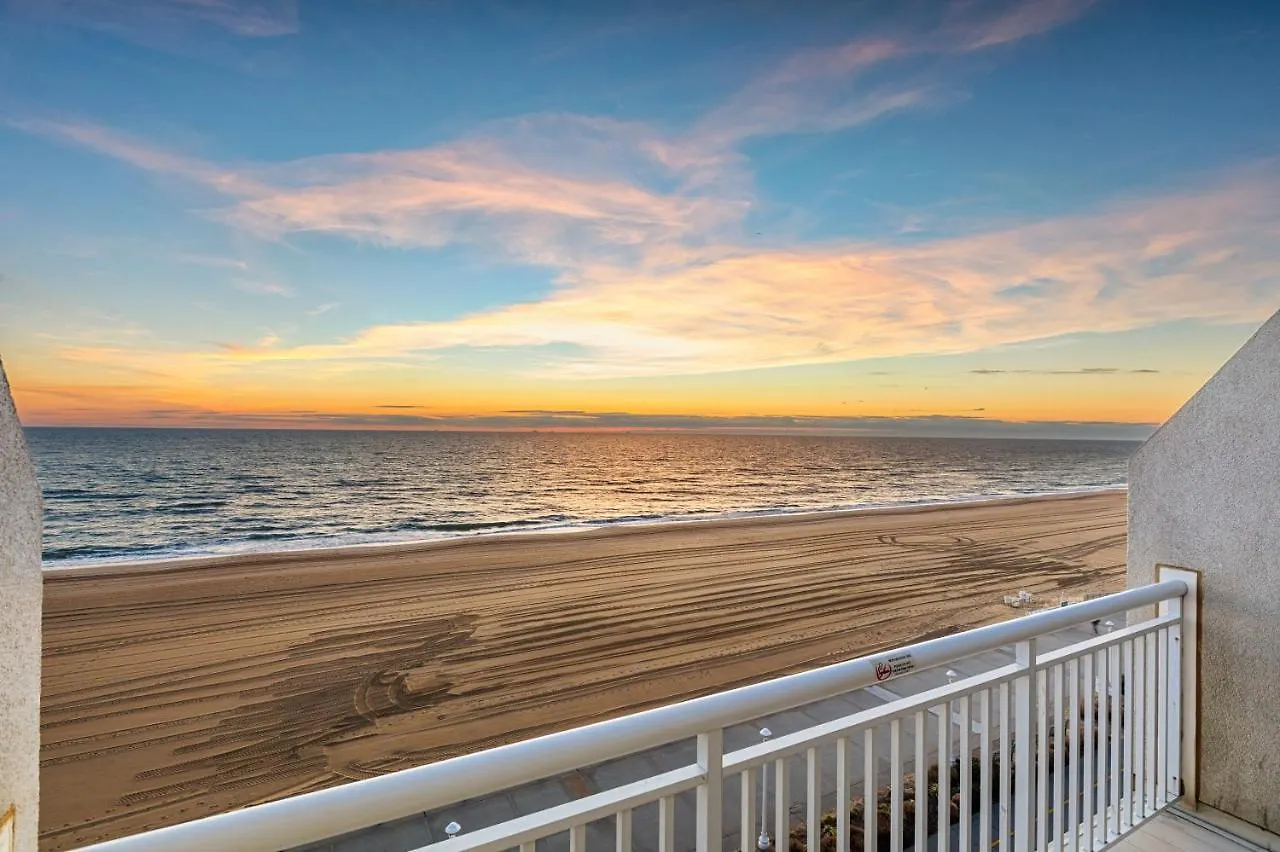 Ocean Sands Resort, Oceanfront, Virginia Beach By Vacatia Resort