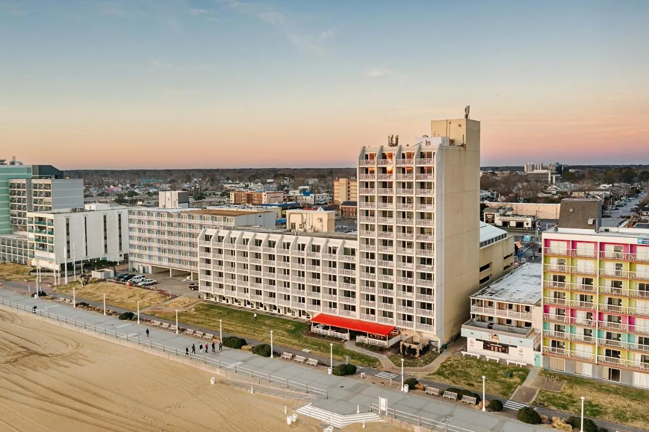 Ocean Sands Resort, Oceanfront, Virginia Beach By Vacatia Semesteranläggning (resort)