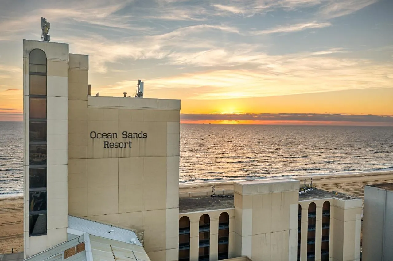 Ocean Sands Resort, Oceanfront, Virginia Beach By Vacatia