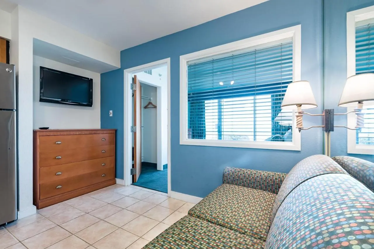 Resort Ocean Sands Resort, Oceanfront, Virginia Beach By Vacatia