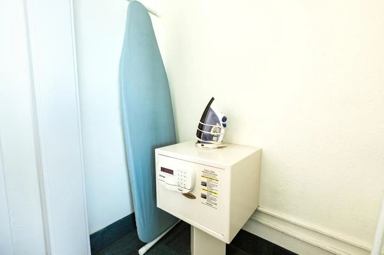 *** Resort Ocean Sands Resort, Oceanfront, Virginia Beach By Vacatia United States