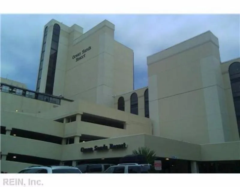 Ocean Sands Resort, Oceanfront, Virginia Beach By Vacatia Resort